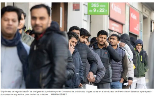 Los funcionarios de Avil&eacute;s reciben formaci&oacute;n para atender la regularizaci&oacute;n de inmigrantes