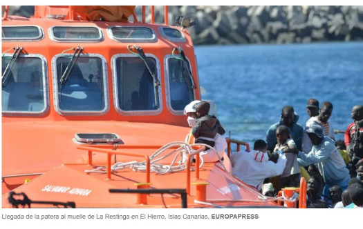 Oviedo, Gijón y Sotrondio acogen a 80 migrantes de Canarias